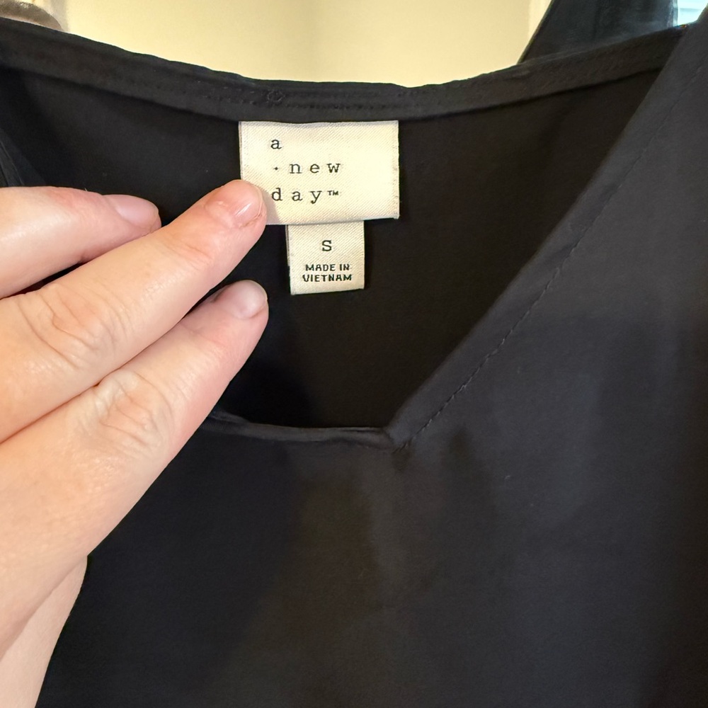 A New Day Classic Black Top
